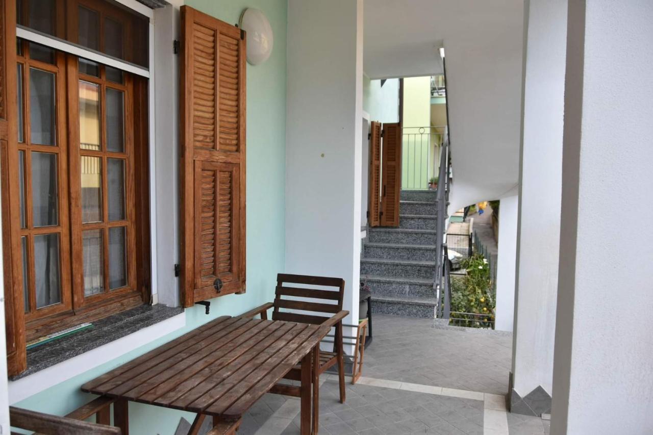Casa Margot Apartment Riva Ligure Exterior photo